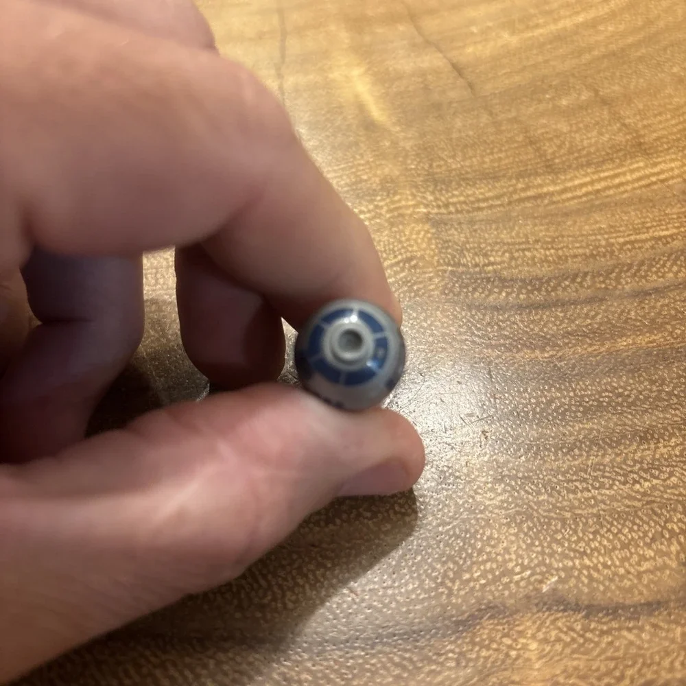 LEGO Star Wars R2-D2 Minifigure Body and Flat Silver Dome Head Incomplete